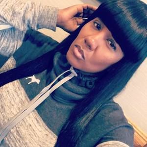 Meet your Posher, Sharonda